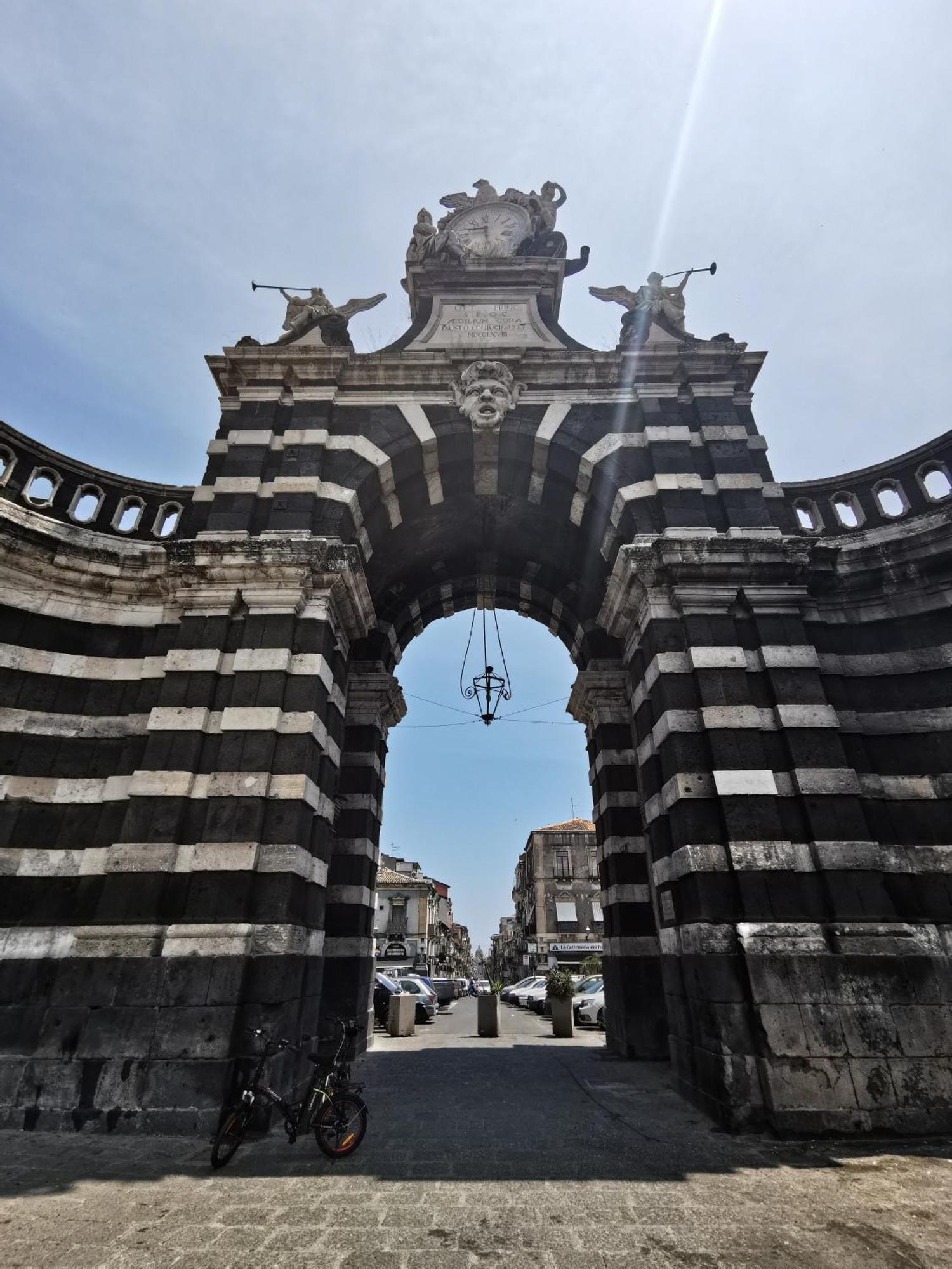 Regina Bianca, Tutto Cio Che Desideri! *
